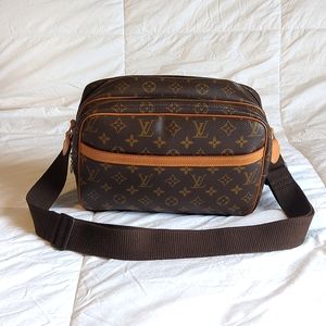 Authentic Louis Vuitton Reporter PM monogram